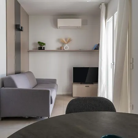 Goldoni Apartamento *